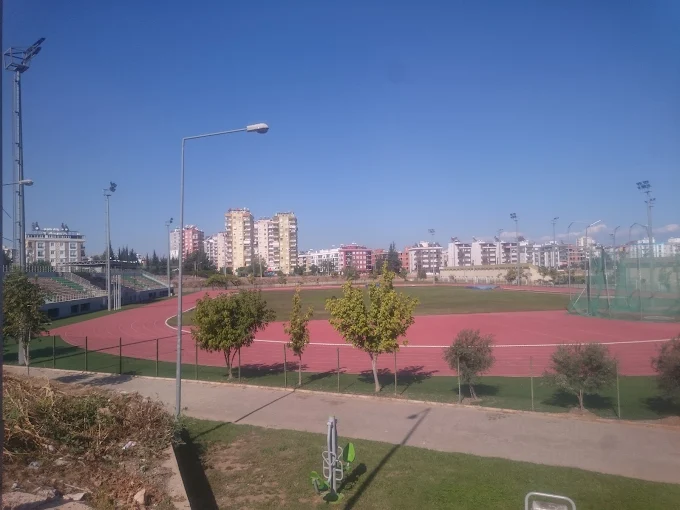 100. Yil Spor Tesisleri - Antalya Tenis Kortu