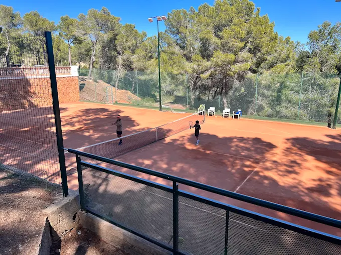 Veon Tennis Academy - Antalya Tenis Kortu
